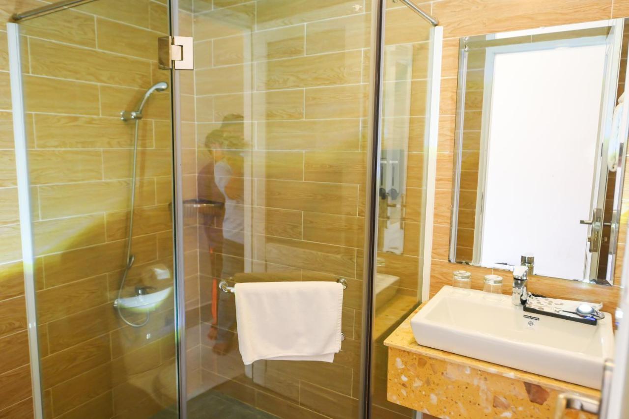 Làng Nổi Tân Lập Hotel Moc Hoa Exterior foto